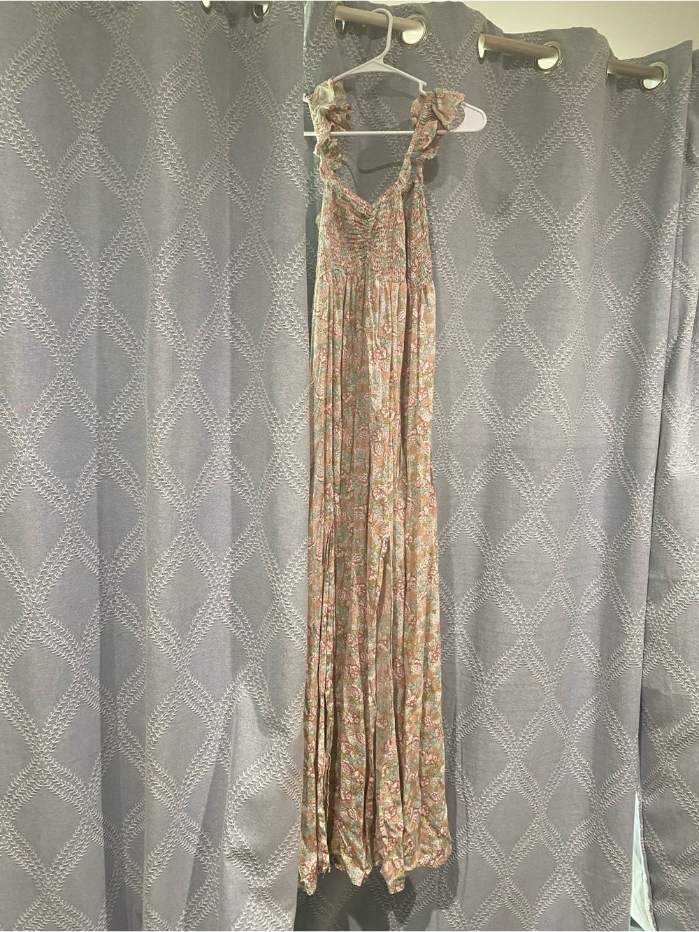 Raviya Floral Maxi Dress in Green and Pink